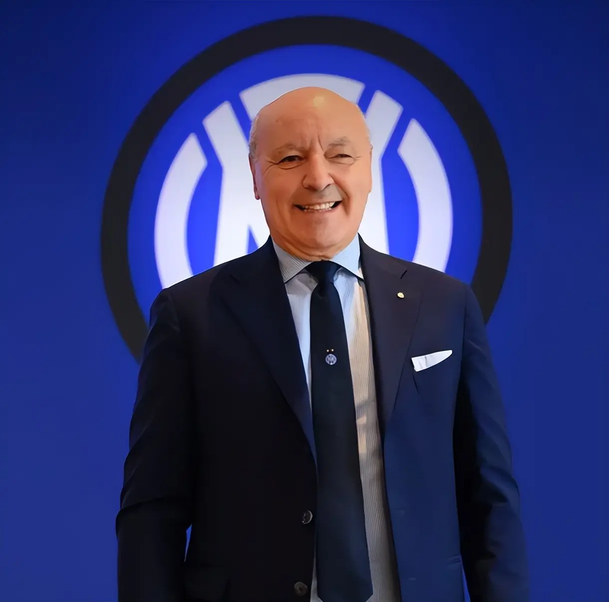 国米明夏或, 队顶替阿斯