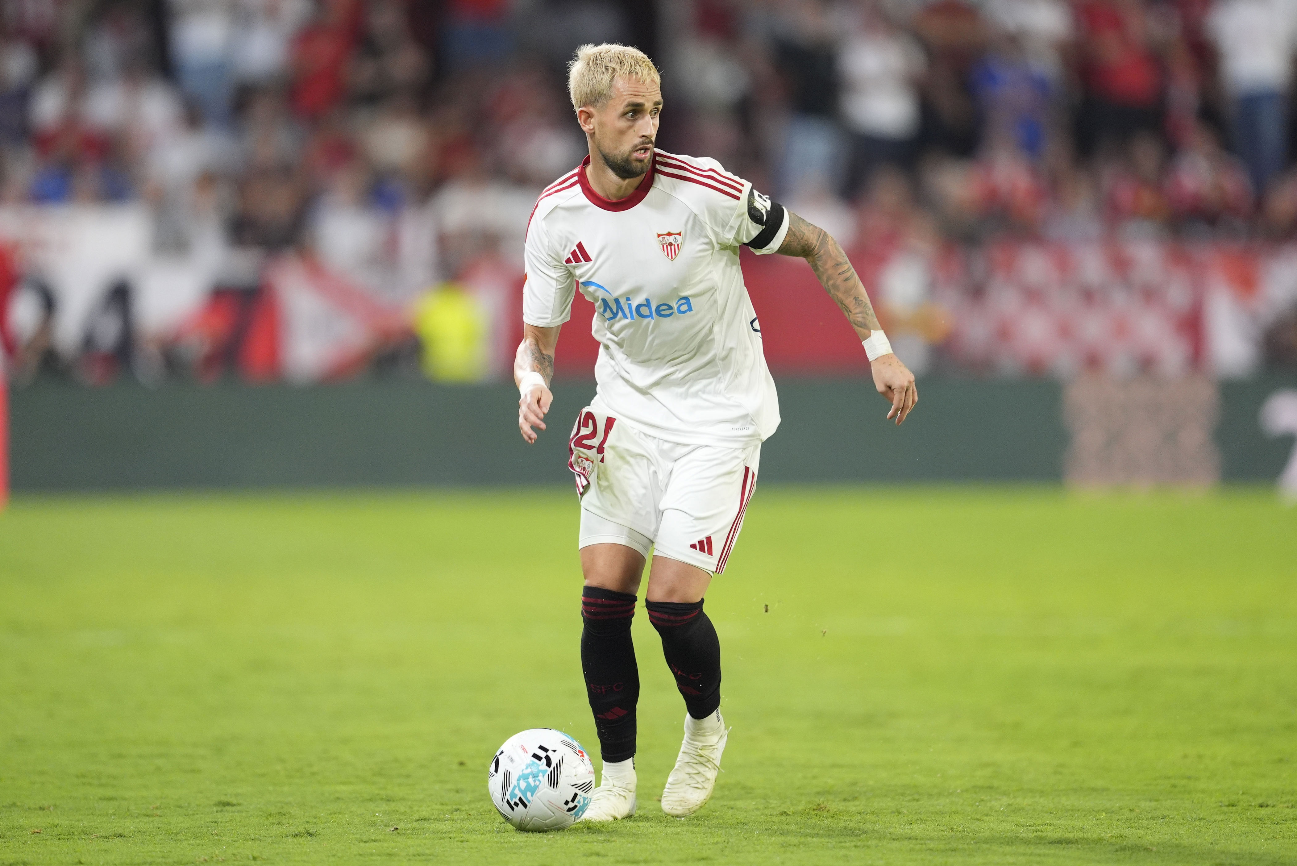 但最终贾努, 帅阿尔梅达, 何球队都有